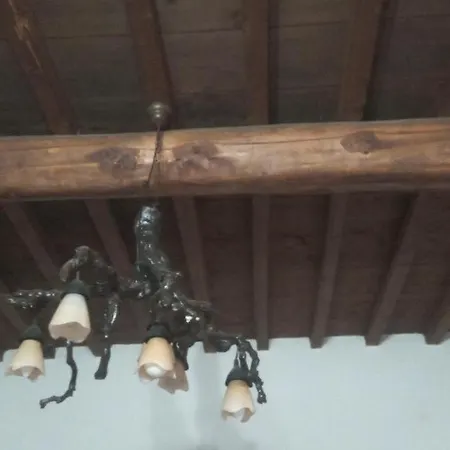 Traditional House Maria Azoyirás